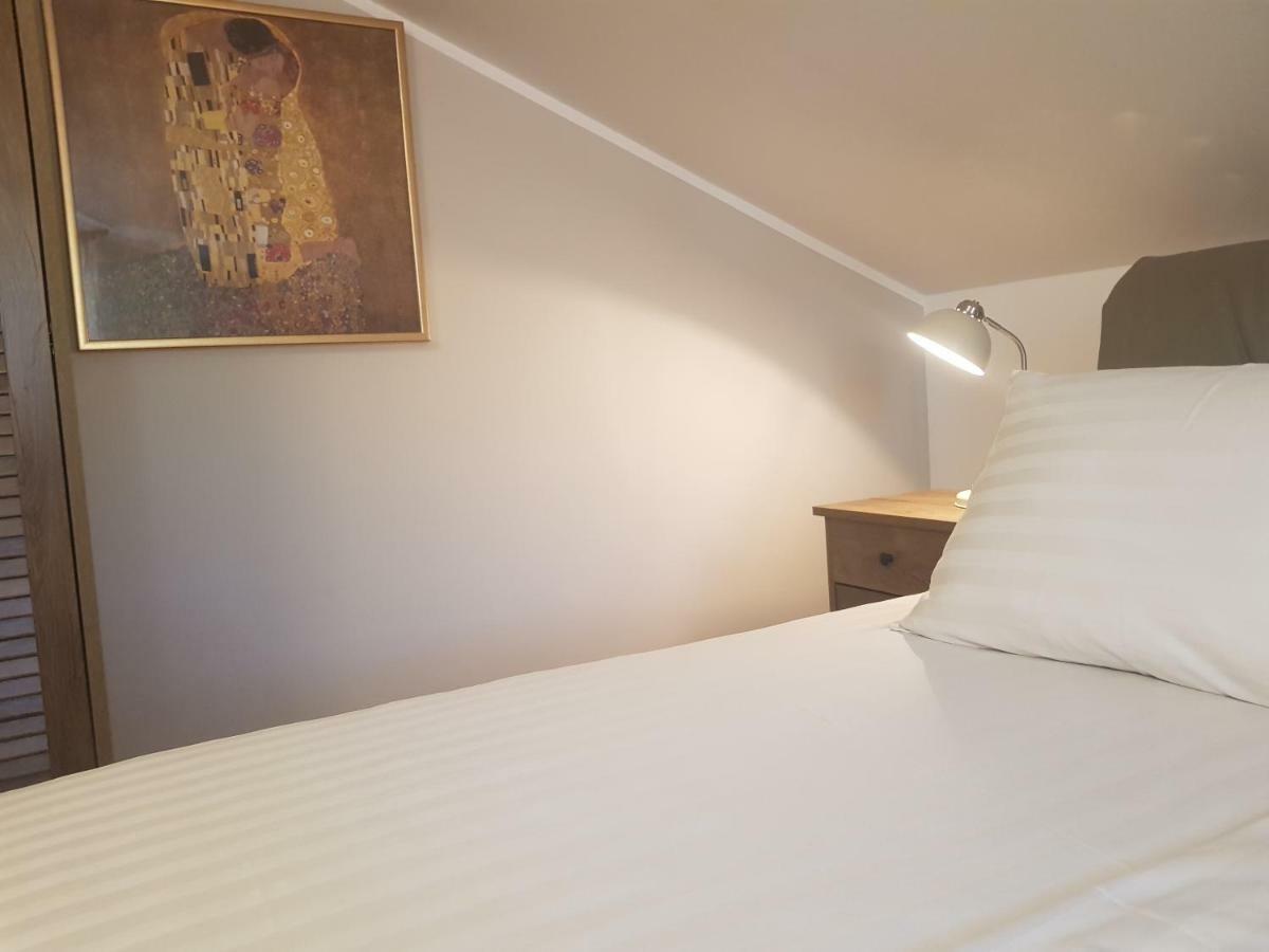 שיבניק Apartman Stegic מראה חיצוני תמונה