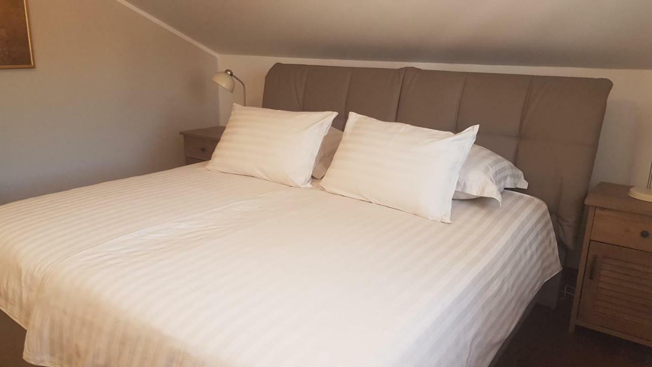 שיבניק Apartman Stegic מראה חיצוני תמונה