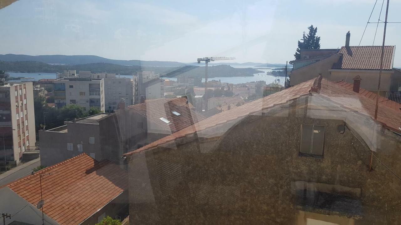 שיבניק Apartman Stegic מראה חיצוני תמונה